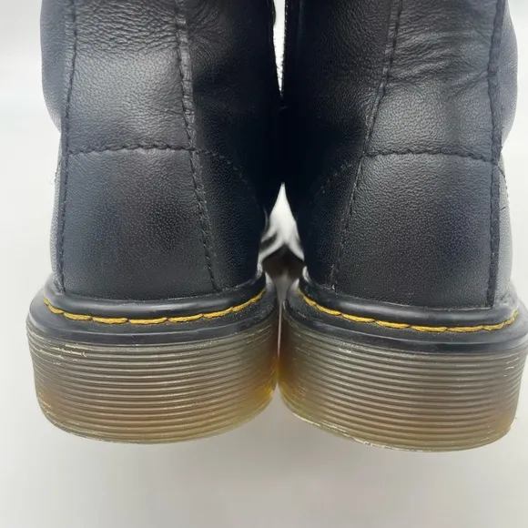 Dr. Martens Boots Leather Classic Black Size 12