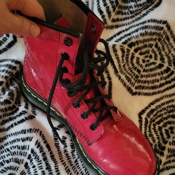 Dr. Martens Bright Cherry Red Patent Leather Grunge Punk Goth Lace Up Boots
