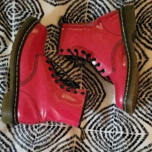 Dr. Martens Bright Cherry Red Patent Leather Grunge Punk Goth Lace Up Boots