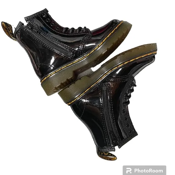 Dr. Martens Kids boots