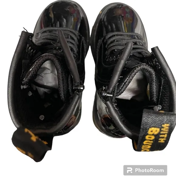 Dr. Martens Kids boots