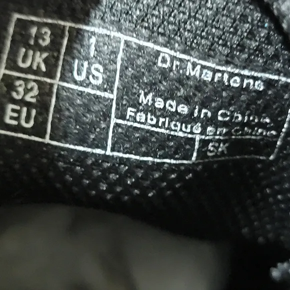 Dr. Martens Kids New silver sequined cap toe boots