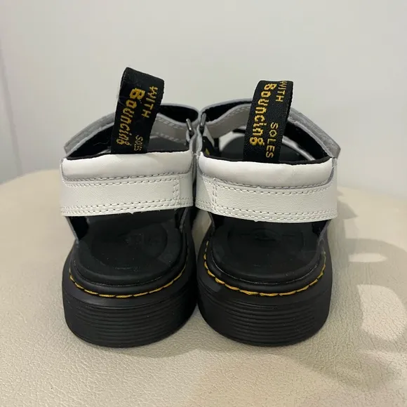 DR. MARTENS Klaire White Leather Strappy Sandals Big Girls Size 7