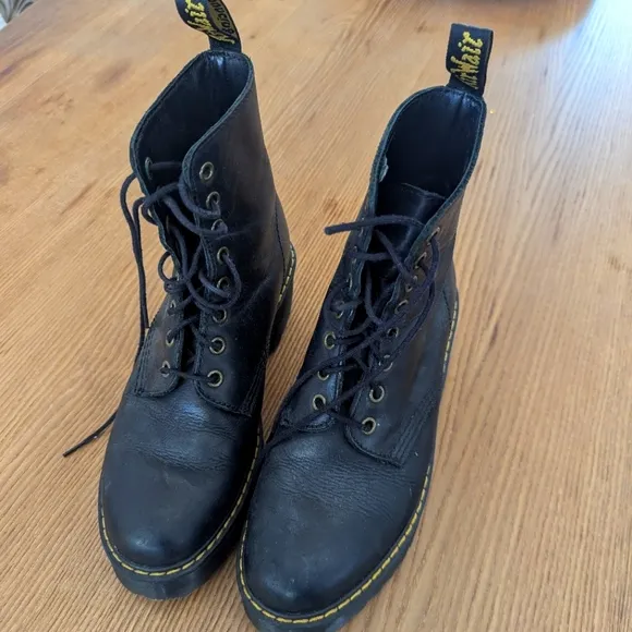 Dr Martens Shriver Hi Boots