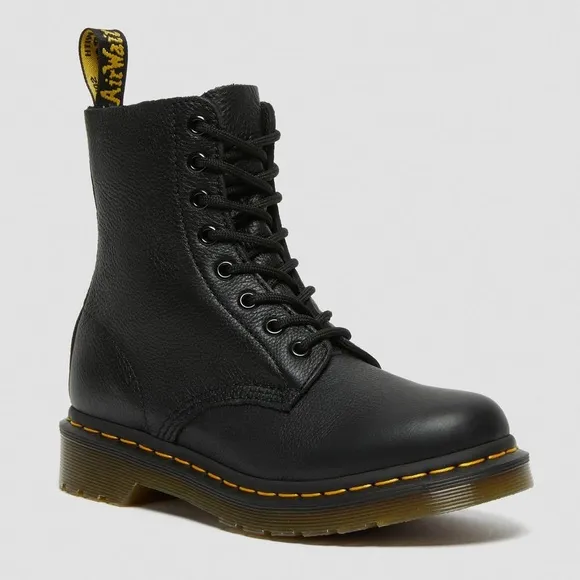 DR MARTENS VIRGINIA BOOTS