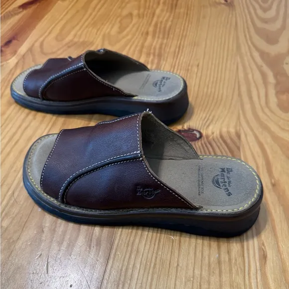 Dr. Martens Vtg Air Wair Womens US 6 Open Toe Mule Brown Leather Sandal 8A52