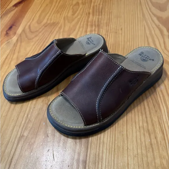 Dr. Martens Vtg Air Wair Womens US 6 Open Toe Mule Brown Leather Sandal 8A52