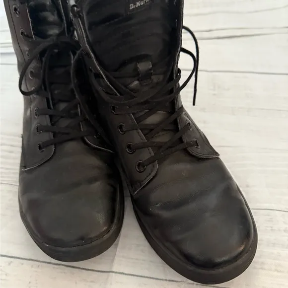 Dr. Martens/Doc Martens Boots Black Classic Leather