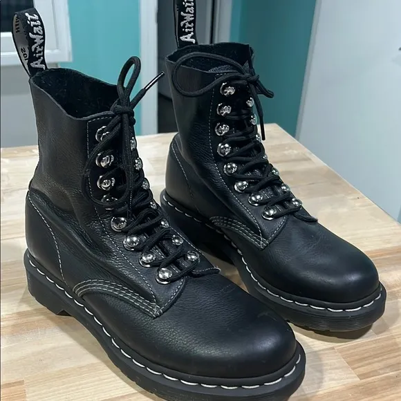 Dr.Martens Pascal HDW Black Combat Moto Boots Chunky Soles doc women’s  size 8