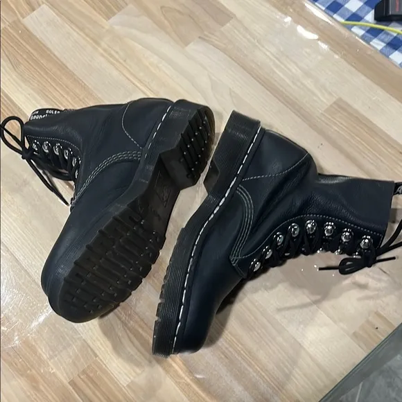 Dr.Martens Pascal HDW Black Combat Moto Boots Chunky Soles doc women’s  size 8