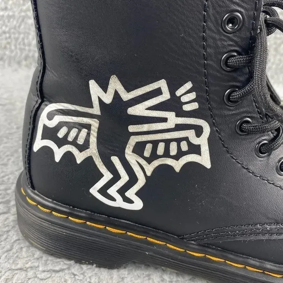 DR MARTENS X KEITH HARING 1460Y BOOTS TODDLER SIZE 2 KIDS‎ LEATHER LACE UP PRINT