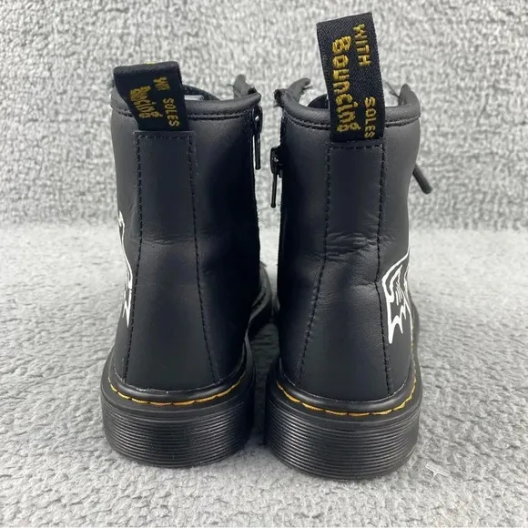 DR MARTENS X KEITH HARING 1460Y BOOTS TODDLER SIZE 2 KIDS‎ LEATHER LACE UP PRINT