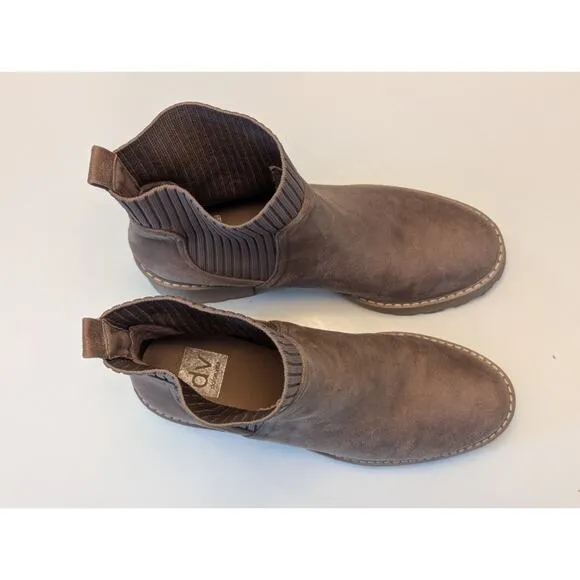 DV by Dolce Vita Brown Faux Suede Chunky Platform Lug Sole Chelsea Boots Knit 9