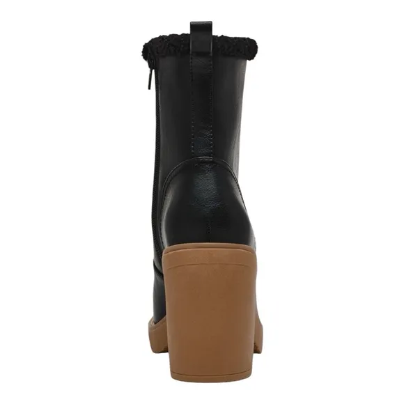 DV by Dolce VitaCarmen FauxShearling LinedBootie Black (Women) Size 8