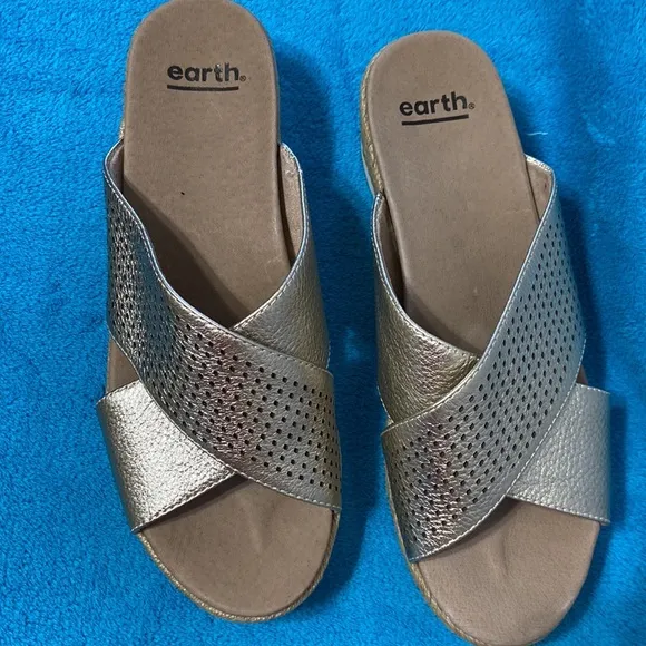 Earth Modena Marigold Sandal