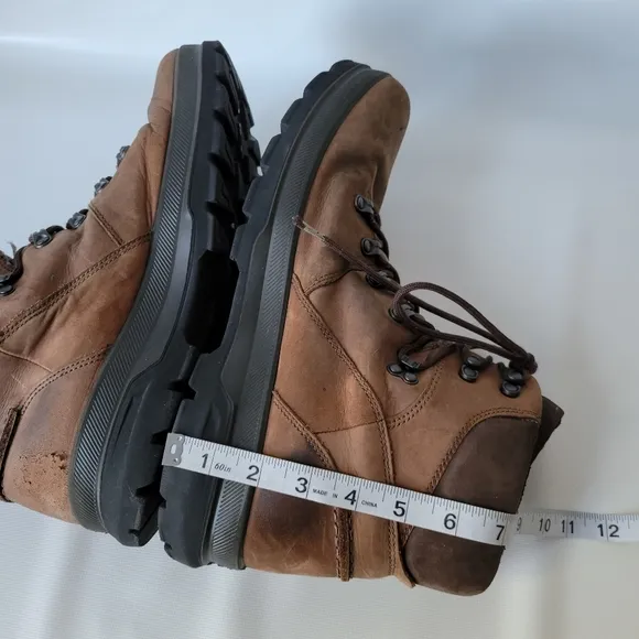 ECCO HydoMax Vegetable Tanned Hiking Boots Mens Sz 13