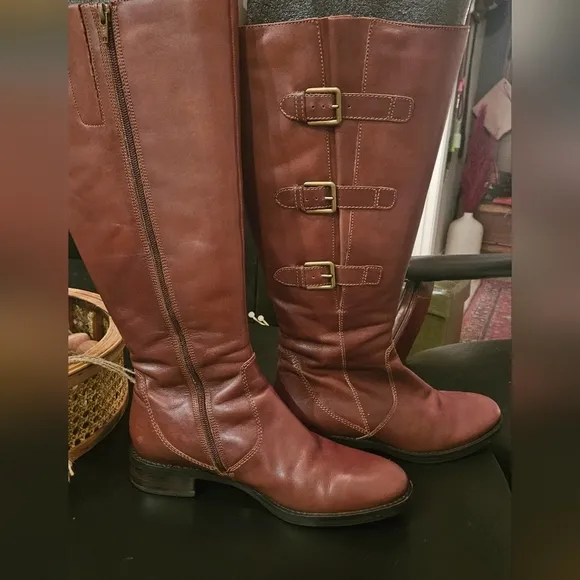 ECCO Women's Hobart Buckle leather knee high boots in Mink Brown. Size 9