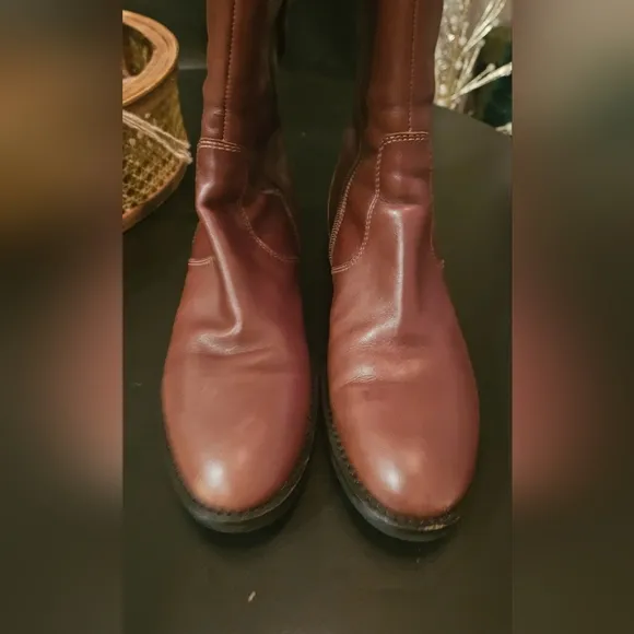 ECCO Women's Hobart Buckle leather knee high boots in Mink Brown. Size 9