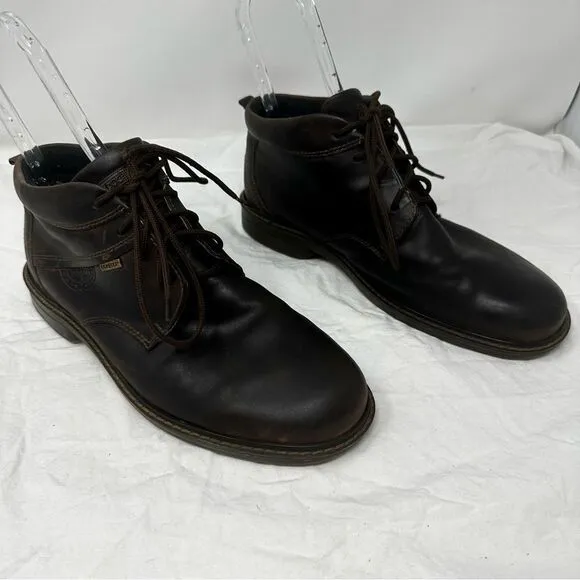Ecco GoreTex Chukka Boots- Size 10