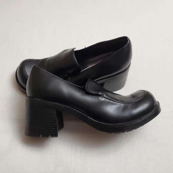 Ellemenno Black Chunky Platform Y2K Ankle Boots Women's Size 8.5 Retro Academia