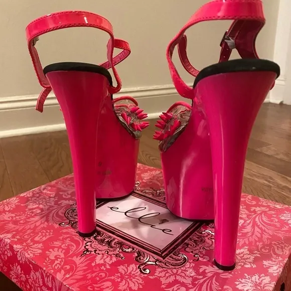 Ellie Shoes Pink Studded Spiked New High Heel Platform Sandals 7” Heels Size 8