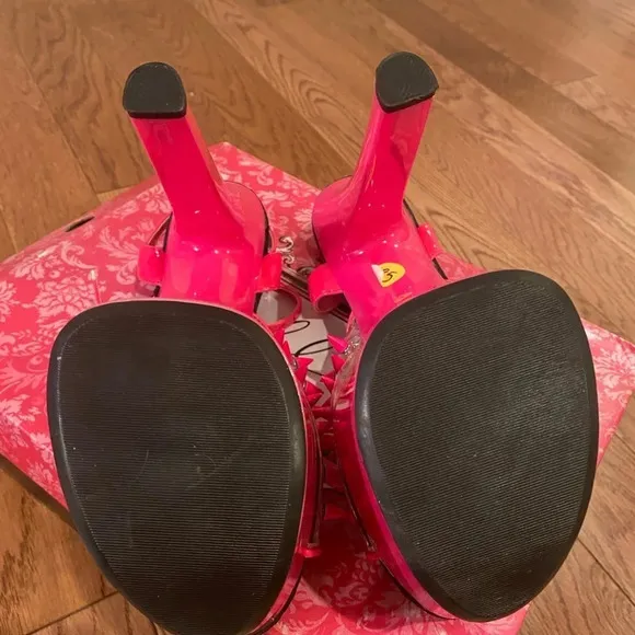Ellie Shoes Pink Studded Spiked New High Heel Platform Sandals 7” Heels Size 8