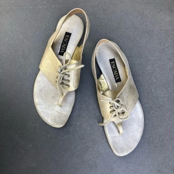 ESCADA thong gold metallic leather sandals sz 6.5