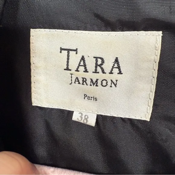 EUC Tara Jarmon Structured Mini Dress | Size 38 | Black Classic