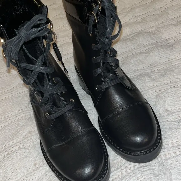 FABIANELLI: Italian Leather Combat Boots/Patent Leather size: 6US /36EU