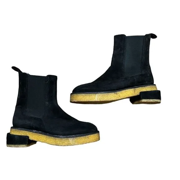 FRAME Black Suede Le Canon Platform Chelsea Boots Size 9.5 Mid Platform Ankle