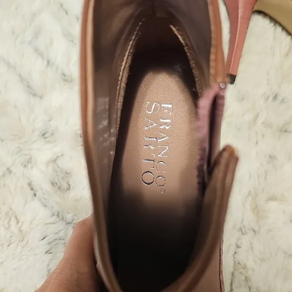 Franco Sarto Mauve Heeled Boots with Pointed Toe and Zipper Closure