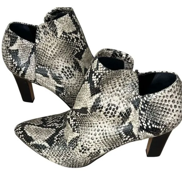 Franco Sarto Kora Snakeskin Heeled Ankle Boots Size 9 New