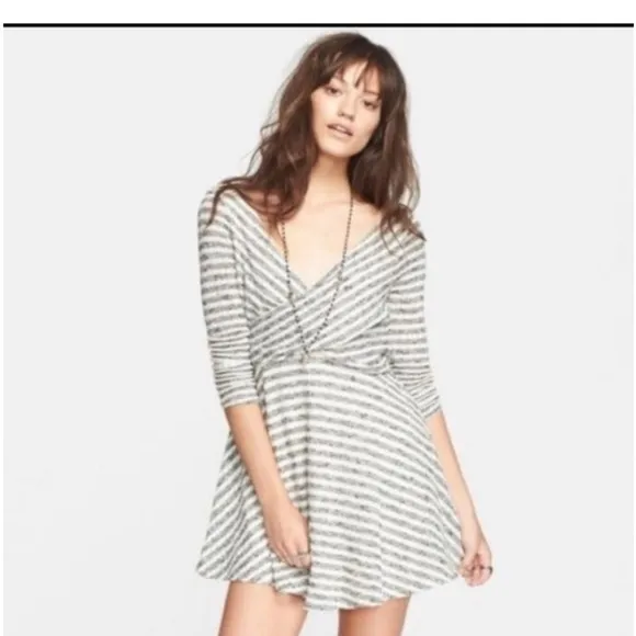 Free People black grey white striped long sleeve knit skater dress nwot XS