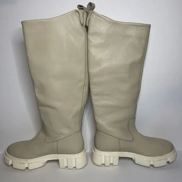 FREE PEOPLE Brooks Tall Leather Chunky Lug Sole Boot In Chalk Sz 6