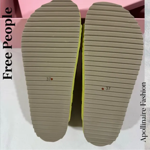 Free People by Intentionally Blank Cooper 2 Platform Sandals in Pistachio NIB