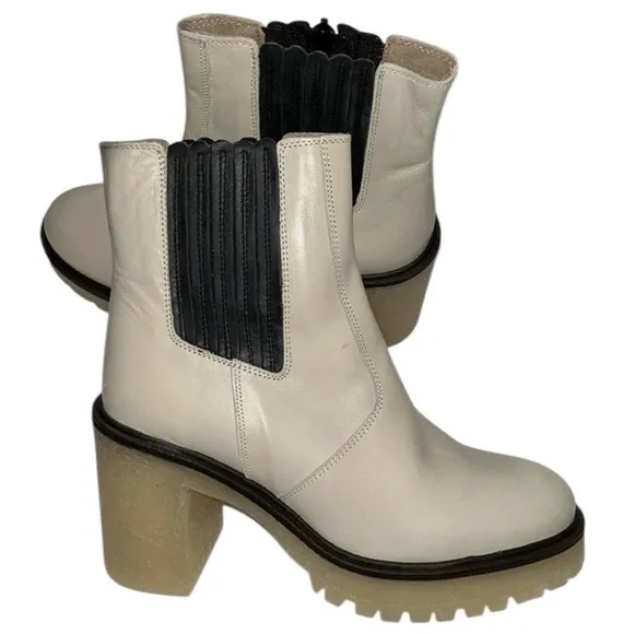 Free people Cream Ankle Chunky Heel Boots(Size 38.5/8.5)