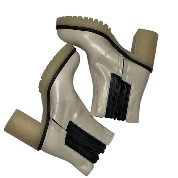Free people Cream Ankle Chunky Heel Boots(Size 38.5/8.5)