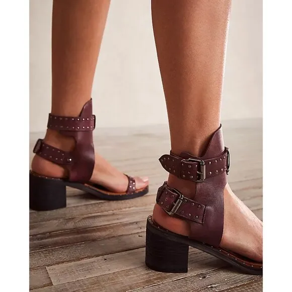 FREE PEOPLE Happiness Heeled Sandals / Cowboy Brown