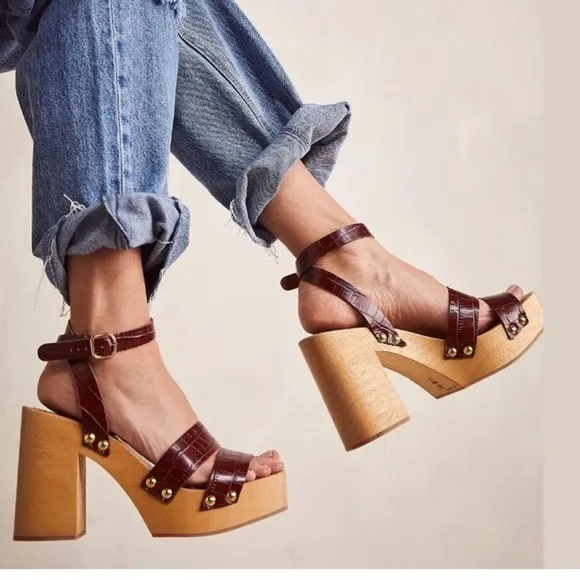 Free People Mallory platform clog sandals