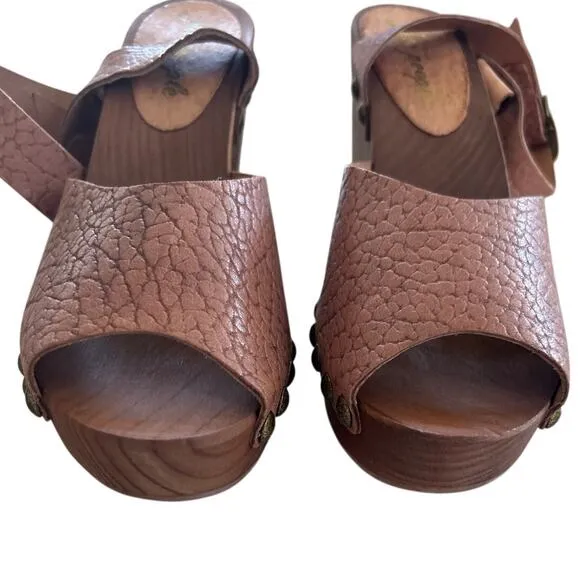 Free People Pasadena Brown Bronze Studded Platform Clog Sandals