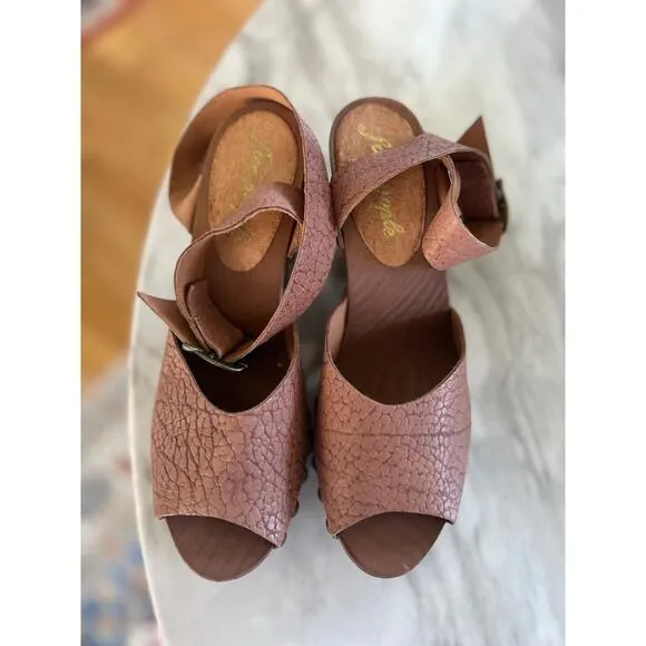 Free People Pasadena Brown Bronze Studded Platform Clog Sandals