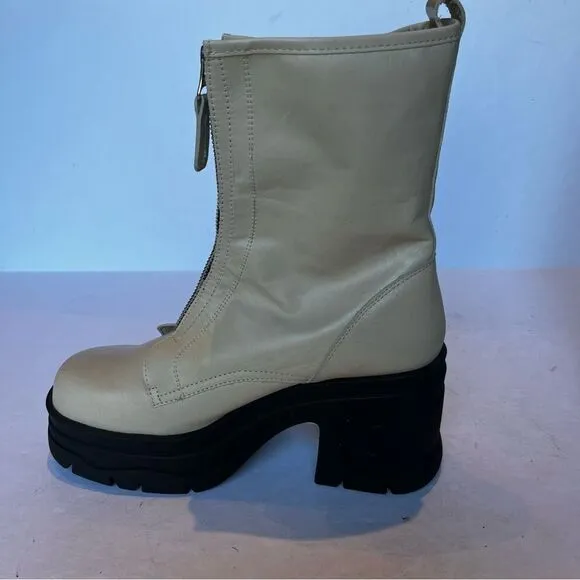 Free People Women's Myles Zip Front Leather Heeled Boots Ivory Size 9 Chunky
