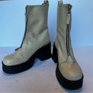 Free People Women's Myles Zip Front Leather Heeled Boots Ivory Size 9 Chunky