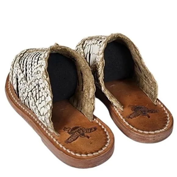 Freebird- Willow Women's White &amp; Brown Leather Sandals Distressed, Size 7