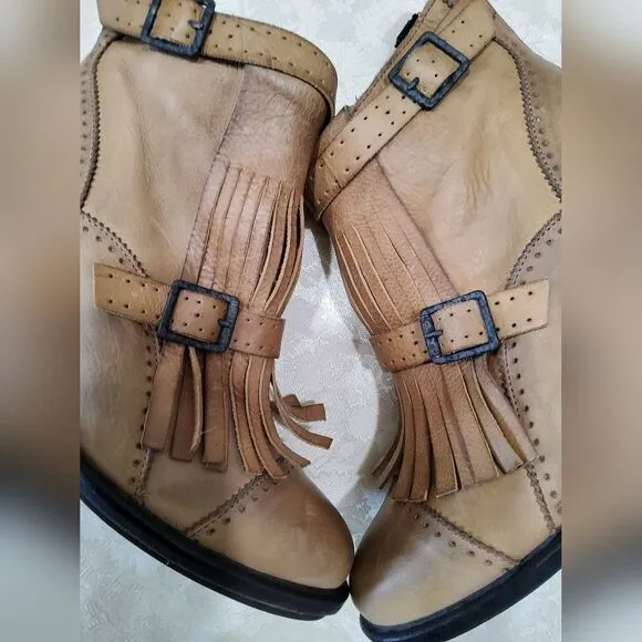 Free People Circle Back Fringed Leather Boots 38/7,5