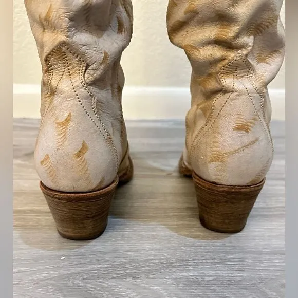 Frida Cuadra Pointed Toe Western Boots