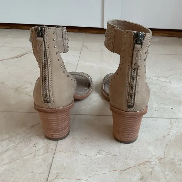 Frye Brielle Deco sandals
