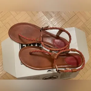 FRYE Burnt orange/ brown leather sandals size 8.5
