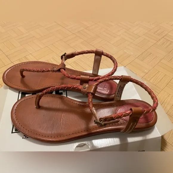 FRYE Burnt orange/ brown leather sandals size 8.5