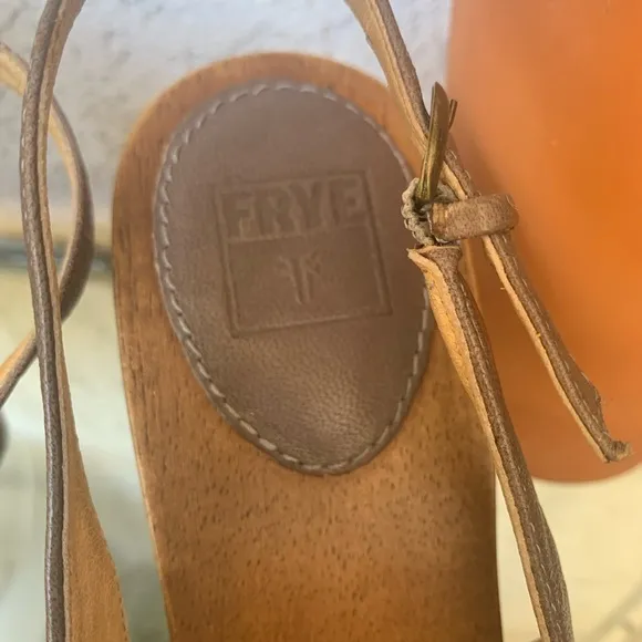Frye Dolly Wood Block heels - size 7